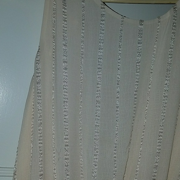 Medium Forever21 Cream dress. - Picture 3 of 5